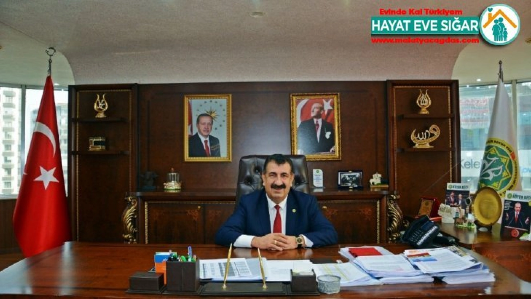 TÜDKİYEB Genel Başkanı Nihat Çelik, 'Biz Bize Yeteriz Türkiye'm' kampanyasına 3 aylık maaşı ile destek verdi