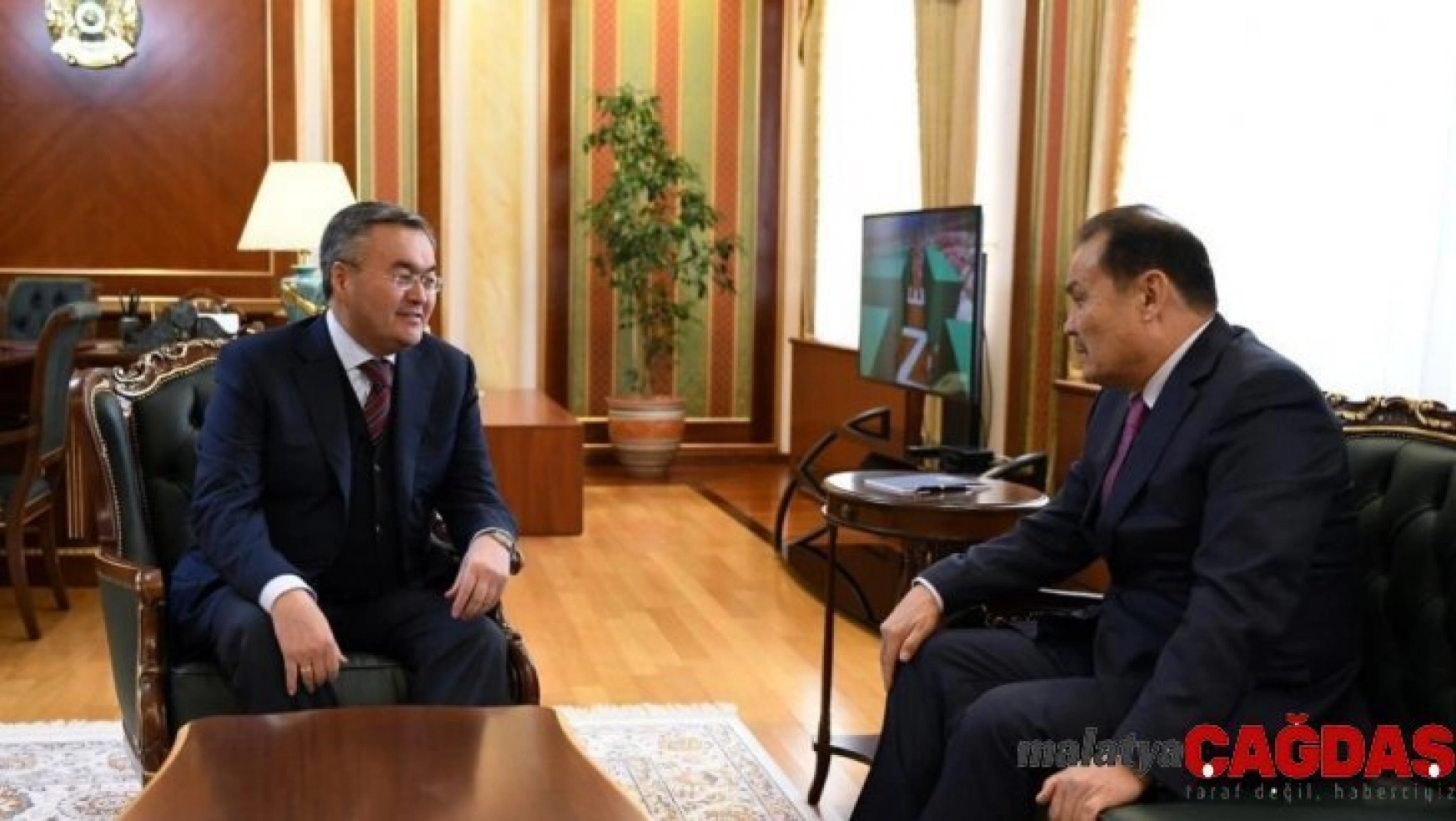 Türk Konseyi Genel Sekreteri, Kazakistan Dışişleri Bakanı ile bir araya geldi