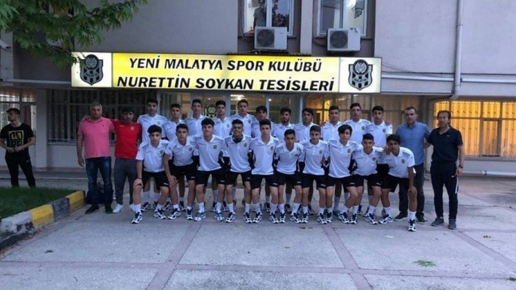 U15 takımı Antalyaspor'u 1-0 yendi