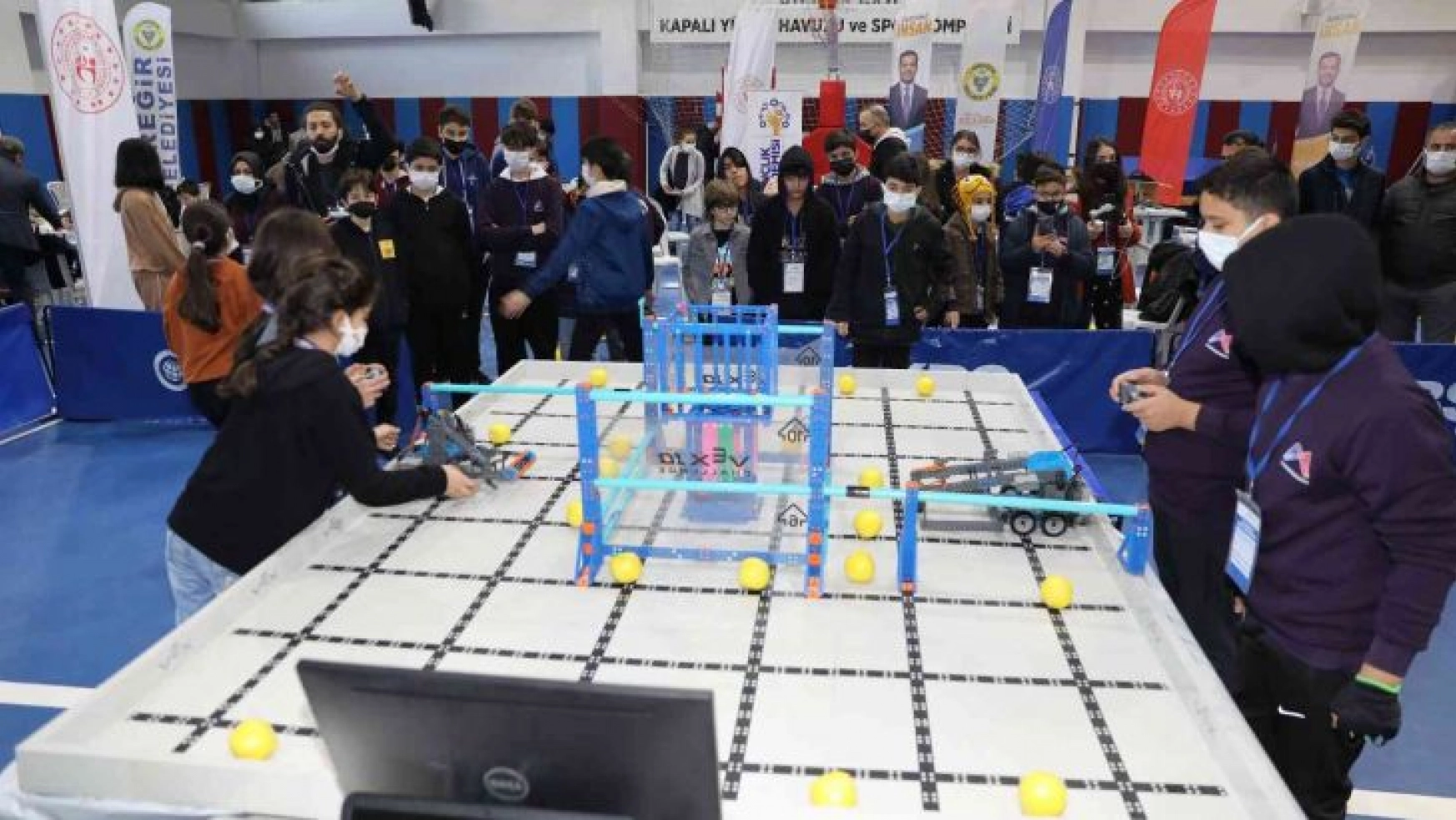 Uluslararası VEX Robotics Adana Turnuvası
