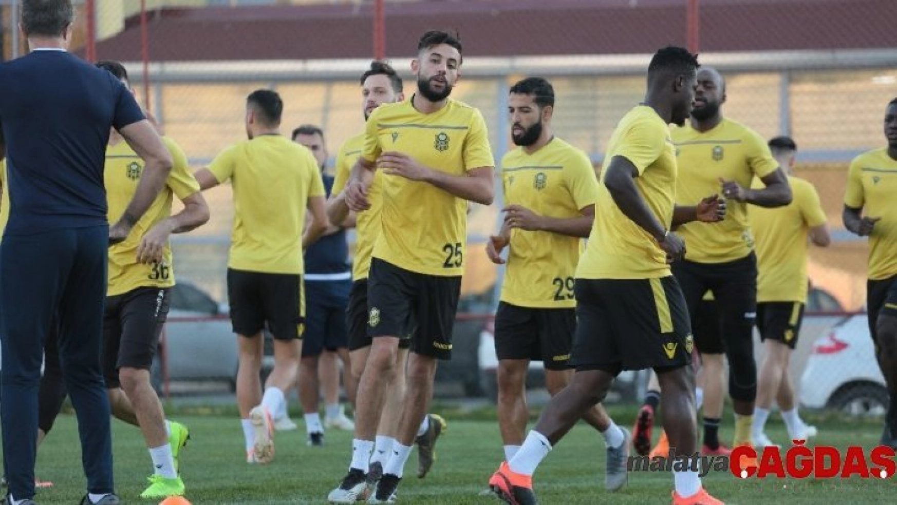 Yeni Malatyaspor'da Denizlispor maçında 3 eksik
