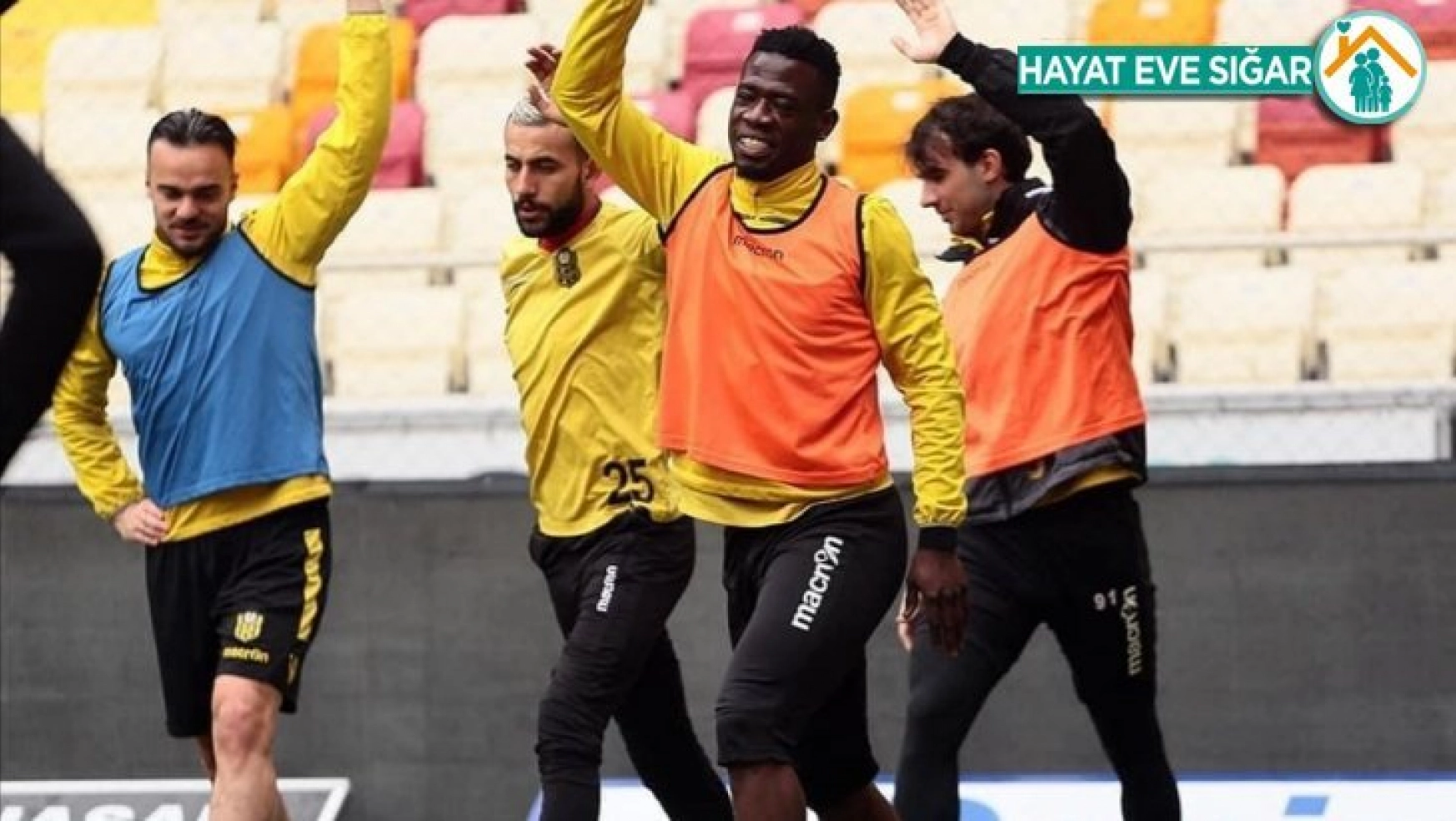 Yeni Malatyaspor yurt dışındaki futbolcularını bekliyor