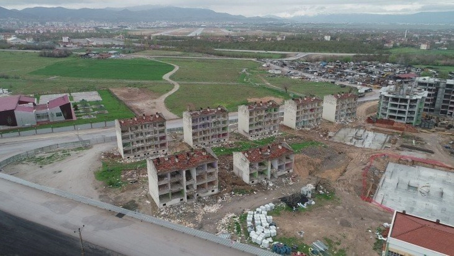 Yeşiltepe'nin çehresi kentsel dönüşüm projesi ile değişiyor