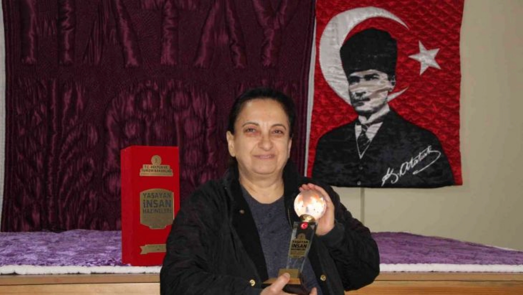 Yorgan ustası Nahya Güzelyurt 'Yaşayan İnsan Hazineleri' ödülüne layık görüldü
