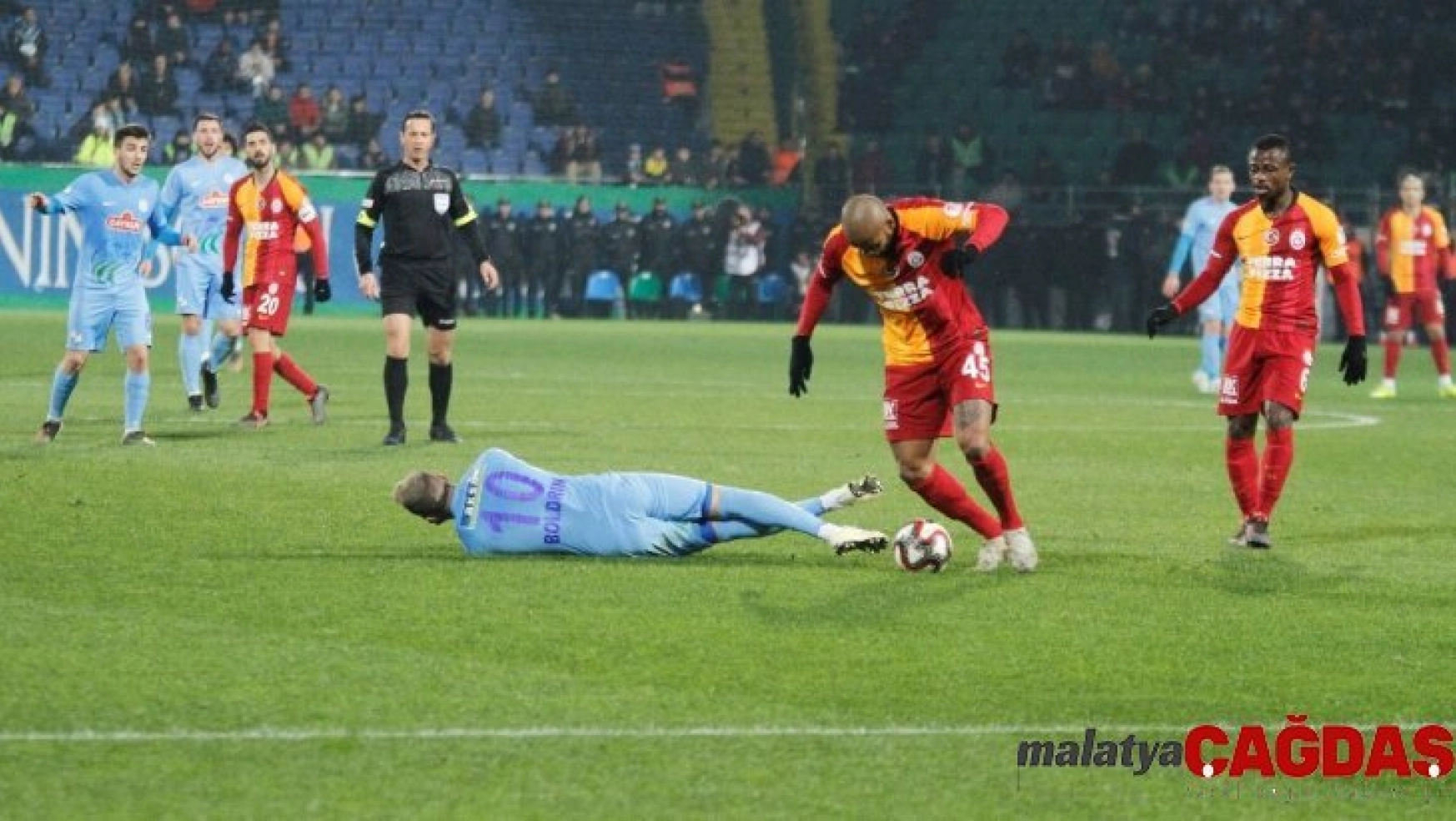Ziraat Türkiye Kupası: Çaykur Rizespor: 1 - Galatasaray: 1 (İlk yarı)