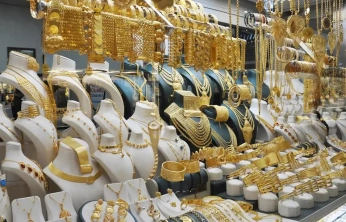 Altında Tarihi Zirve: Ons 5 Bin 253 Doları Gördü