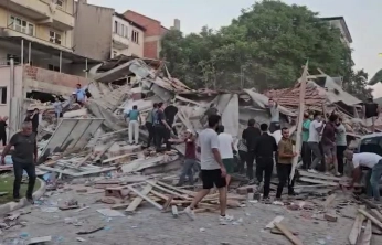 Balıkesir Sındırgı'da 6,1 Büyüklüğünde Deprem