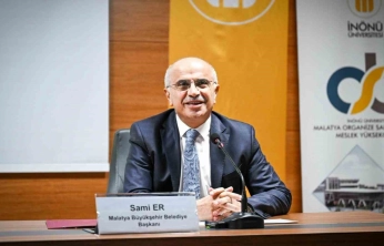 Başkan Er, üniversite öğrencileriyle bir araya geldi