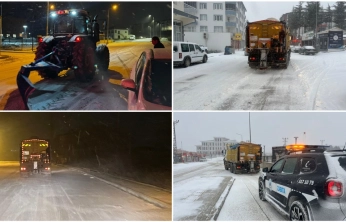 Doğanşehir Belediyesi'nden Kar Seferberliği: Ekipler 24 Saat Sahada