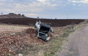 Güvenlik korucusunun aracı takla attı: 1 yaralı