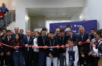 İnönü Üniversitesi kapılarını genç buluşçulara açtı