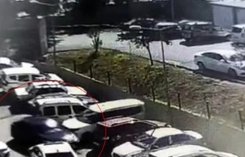 Kalp krizi geçiren sürücü hastane otoparkında 7 araca çarptı