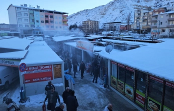 Konteyner çarşıda korkutan yangın