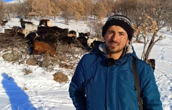 Yetiştiriciler zorlu hava şartlarına rağmen üretimi sürdürüyor