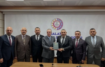 Osmanağaoğlu: 'Önce Siz İkizce'ye Yerleşin, Sonra Vatandaşa Konuşun'