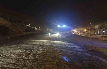 Kayseri-Malatya kara yolu trafiğe kapatıldı