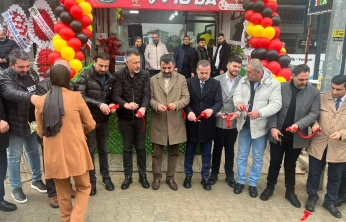 Tecde'de yeni lezzet durağı: Pizza10-da kapılarını açtı