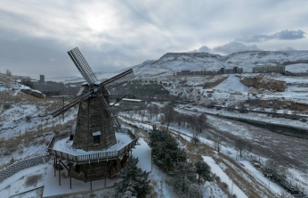 Turgut Özal Tabiat Parkı kar yağışıyla beyaza büründü
