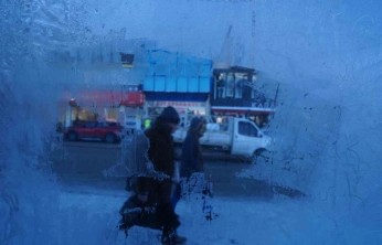 Türkiye'nin en soğuk yeri Erzurum oldu, çeşmeler buz tuttu