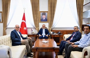 Voleybol Federasyonu Başkanı Üstündağ'dan Nezaket Ziyareti