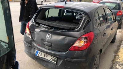 Elazığ'da trafik kazası: 2 yaralı