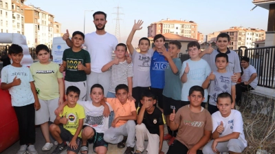 Gelinciktepe'de Renkli Akşam: 'Aile Her Şeydir' Coşkusu