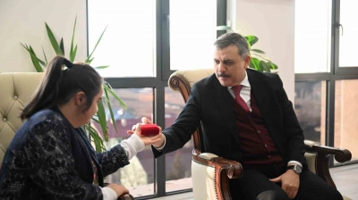 Kısmet'ten Vali Çiftçi'ye tatlı takip