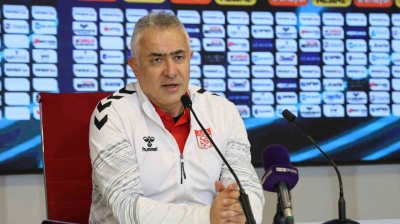Mehmet Altıparmak: 'Sivasspor'u geldiği yere, Süper Lig'e çıkartmak istiyoruz