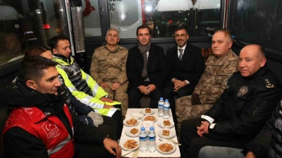 Vali Karakaya'dan yeni yıl ziyaretleri