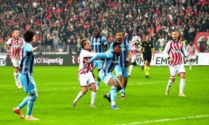 Fırtına samsun'da esti: Trabzonspor, samsunspor'u 3-0 mağlup etti
