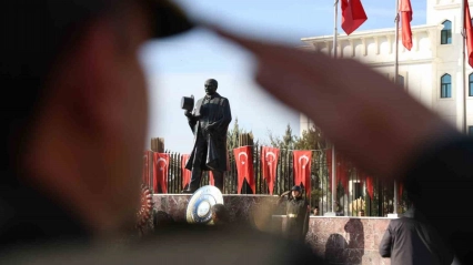 Elazığ'da 10 Kasım'da Atatürk saygıyla anıldı