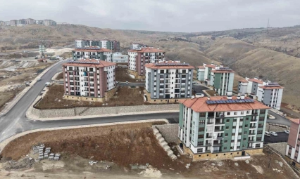Asrın inşasında, Elazığ'da 12 bin konut yapıldı