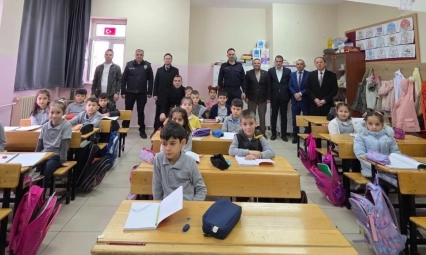 Kaymakam Algın'dan Gölkent Okullarına ziyaret