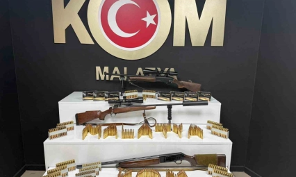 Ruhsatsız silah operasyonu: 2 gözaltı