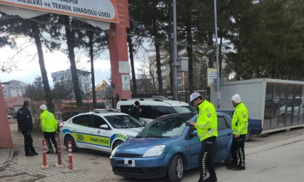 Okul çevrelerinde sıkı denetim