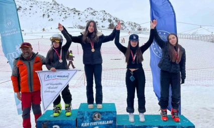 Okul sporlarından Erciyes'e dev çıkarma