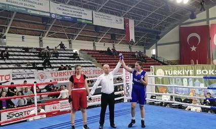 Sedef Nergiz Türkiye Boks Şampiyonu Oldu