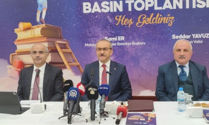 Vali Yavuz: Yüce dinimizin ilk emri 'Oku' olan büyük bir medeniyetin temsilcisiyiz