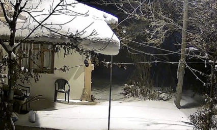 Elazığ'da deprem anı güvenlik kameralarına  yansıdı