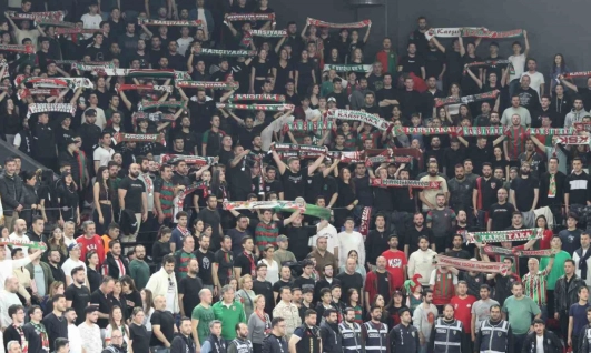 Galatasaray, Karşıyaka deplasmanında galip geldi: 82-72