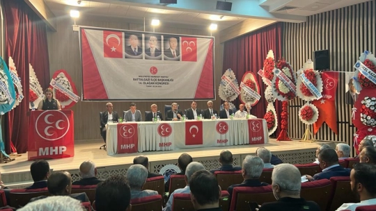 MHP Battalgazi İlçe Kongresinde Başkan İlhan İlhan Güven Tazeledi