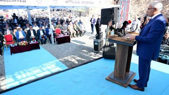 Battalgazi'de 400 sosyal konutun temeli atıldı