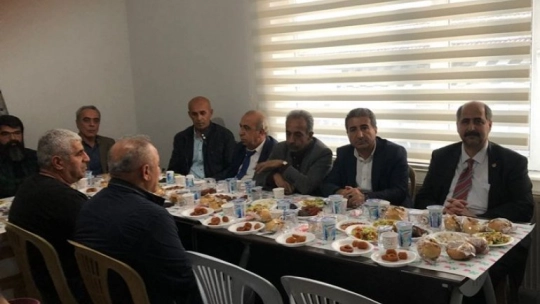 Akçadağ Dayanışma Derneği İftar Programı Düzenledi