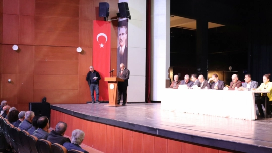 Attarlar Esnaf Odası'nda Yeni Dönem: Hasan Basri Orhan Başkan Seçildi
