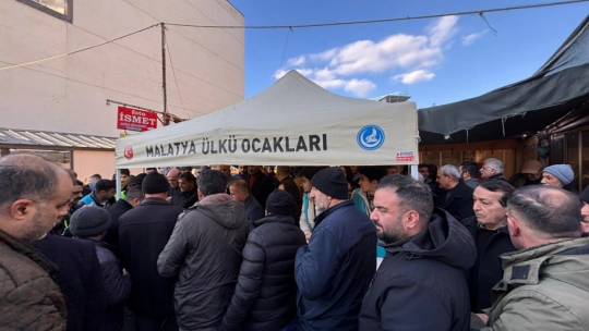 Ülkü Ocakları'ndan Miraç Kandili'nde Aşure İkramı