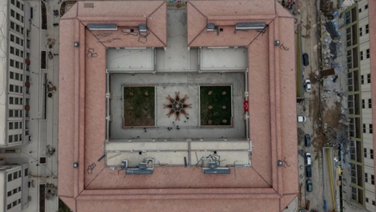 Vali Yavuz: ''Şehrimizin her bir noktasında gayretle çalışıyoruz''