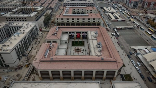 Vali Yavuz: ''Şehrimizin her bir noktasında gayretle çalışıyoruz''