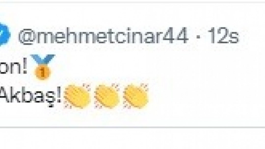 Dünya Şampiyonu Akbaş'a tebrik yağmuru