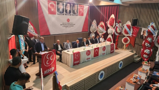 MHP Battalgazi İlçe Kongresinde Başkan İlhan İlhan Güven Tazeledi