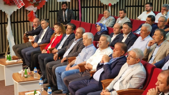 MHP Battalgazi İlçe Kongresinde Başkan İlhan İlhan Güven Tazeledi